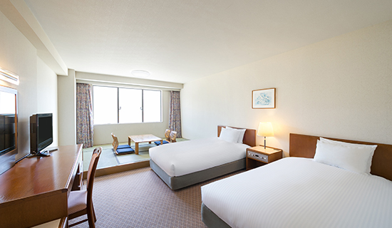 Classic Room, Japanese-Western style, 2 single beds and 2 futon beds