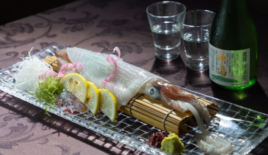 Ika-zukuri style